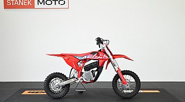 Motocykl GASGAS MC-E 5 2023 - SM388 - 10604