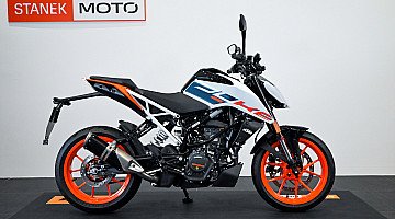 Motocykl KTM 125 Duke 2023 - SM432 - 10787