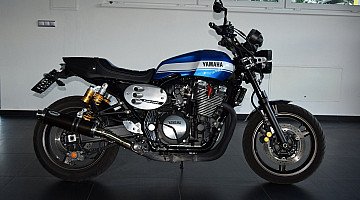 Motocykl Yamaha XJR1300  - CLM148 - 9451
